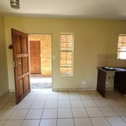 Rent this 3 bed townhouse on unnamed road in Montana, Pretoria