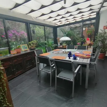 Buy this 5 bed house on Oe6 in 170104, Quito