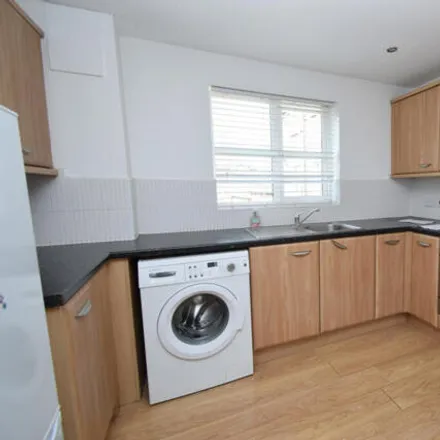 Image 3 - Brompton Road, Leicester, LE5 1PQ, United Kingdom - Apartment for sale