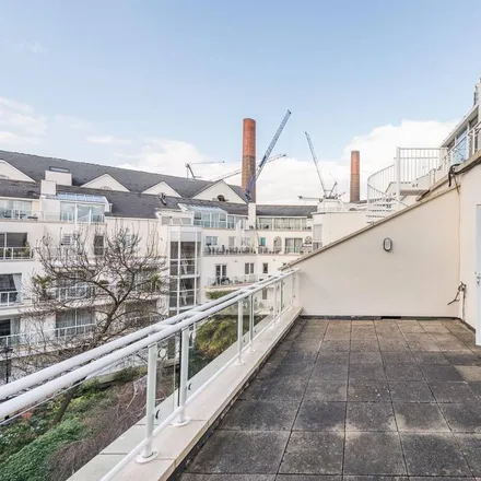Rent this 2 bed apartment on Carlyle Court in Chelsea Harbour Drive, London