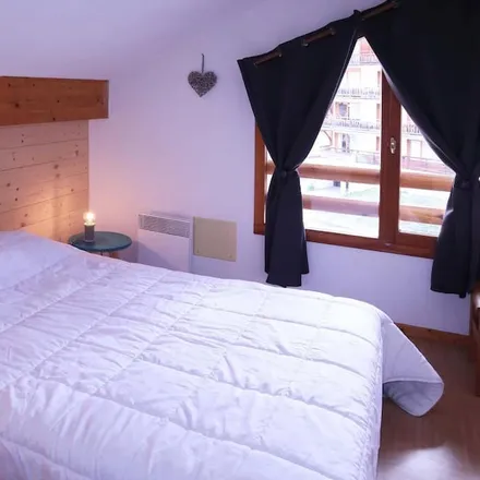 Rent this 2 bed apartment on 05200 Arrondissement de Gap