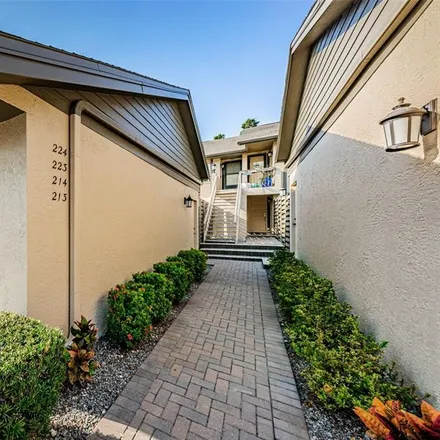 Buy this 1 bed condo on Chi-Chi Rodriguez Golf Course in 3030 Talon Drive, Clearwater