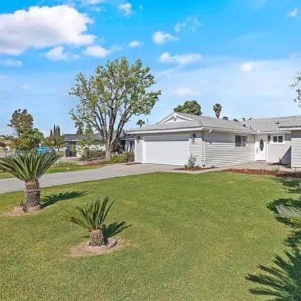 Buy this 4 bed house on 3594 West Cutler Avenue in Visalia, CA 93277