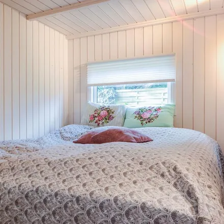 Rent this 2 bed house on 6093 Sjølund