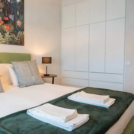 Rent this 1 bed apartment on 4000-480 Distrito de Leiria