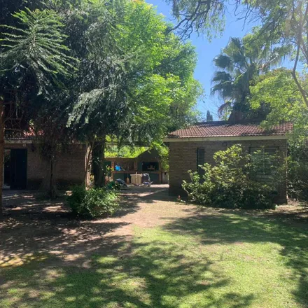 Rent this studio house on Carlos Gardel 1369 in Villa Flores, Roldán