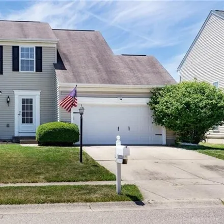 Buy this 3 bed house on 2428 Featherston Ct in Miamisburg, Ohio