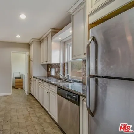 Image 4 - 5038 Inadale Ave, Los Angeles, California, 90043 - House for sale