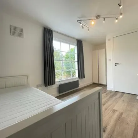 Rent this studio apartment on 49 Bayham Street in London, NW1 0ES