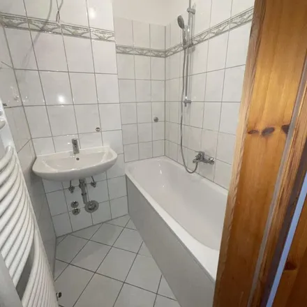 Rent this 3 bed apartment on Zum Heidgarten 18 in 38448 Wolfsburg, Germany