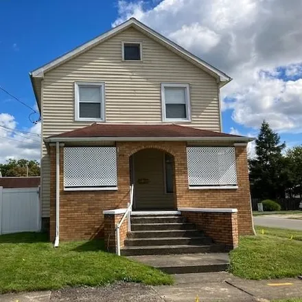 Buy this 4 bed house on 303 Emma Street in Niles, OH 44446