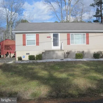 Rent this 3 bed house on 16174 Cobb Island Road in Rock Point, Charles County
