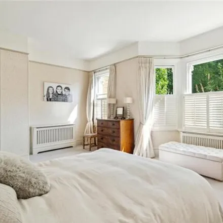 Image 4 - Crieff Road, London, SW18 2EB, United Kingdom - House for sale