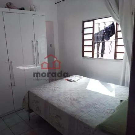 Buy this 3 bed house on Escola Estadual José Gonçalves in Rua Oscar Fonseca, Garcias