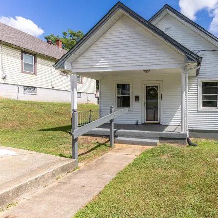 Buy this 2 bed house on 712 Orchard Street in Lynchburg, VA 24501