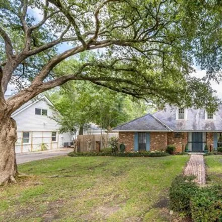 Buy this 4 bed house on 10017 Regency Drive in Hillcrest Acres, Baton Rouge