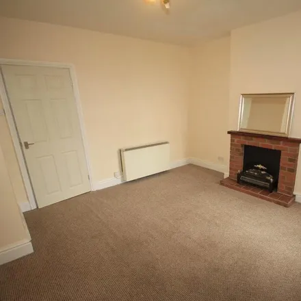 Image 4 - Henry Street, Stafford, ST16 3GS, United Kingdom - Apartment for rent