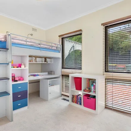 Image 5 - Barrington Drive, Ashwood VIC 3147, Australia - Apartment for rent
