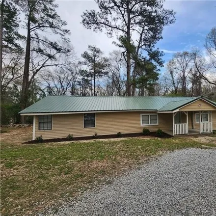 Buy this 3 bed house on 57 Wiggins Ln in Phenix City, Alabama