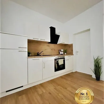 Rent this 3 bed apartment on Sebnitzer Straße 25 in 01099 Dresden, Germany