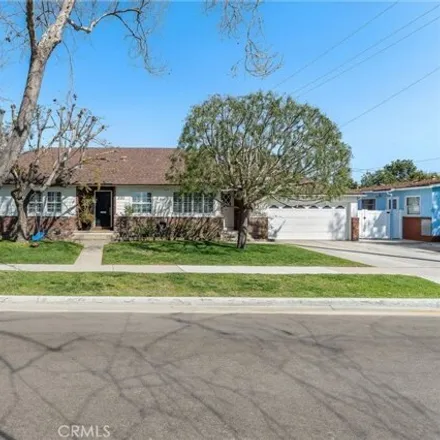 Buy this 3 bed house on 3190 Lomina Avenue in Long Beach, CA 90808