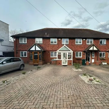 Rent this 3 bed townhouse on Essex Road in Longfield, DA3 7QL