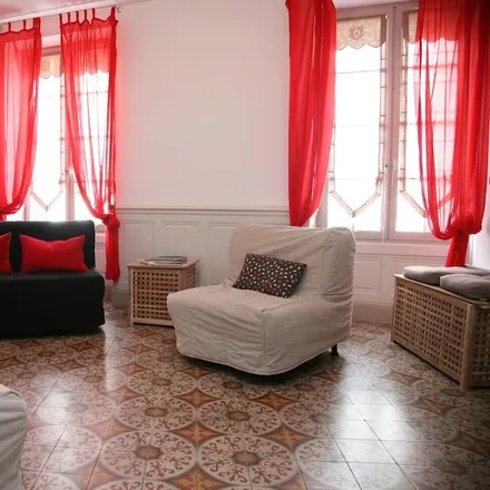 Rent this 2 bed apartment on Avignon in Vaucluse, France