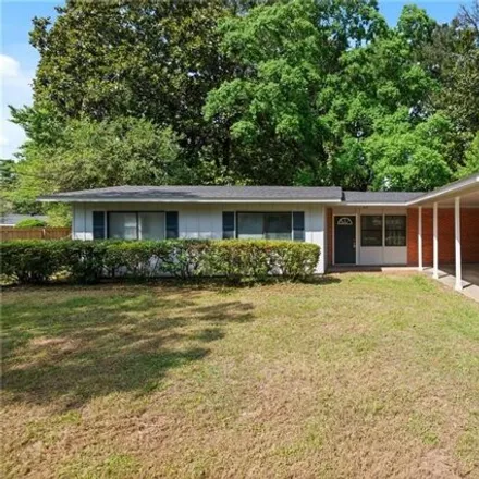Buy this 3 bed house on 676 Wilshire Road in Cambridge Estates, Mobile