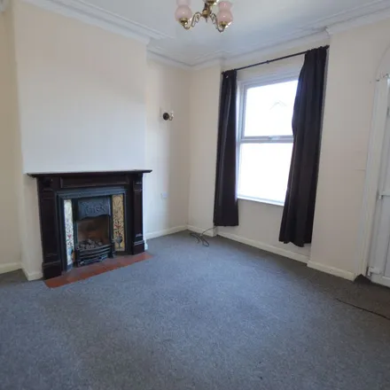 Image 5 - Ratcliffe Road, Sheffield, S11 8YA, United Kingdom - Apartment for rent