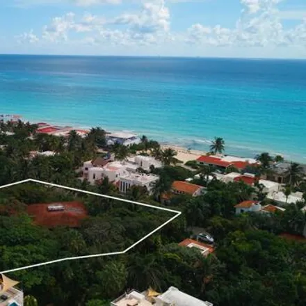 Buy this 5 bed house on Calle Bahía del Espiritu Santo in Playacar Fase 1, 77717 Playa del Carmen