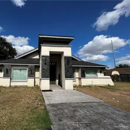 Buy this 5 bed house on 732 3 Mile Line in Palmhurst, TX 78573