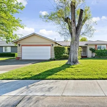 Buy this 3 bed house on 2597 Vernaccia Circle in Rancho Cordova, CA 95670