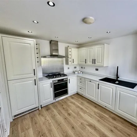 Image 2 - Ashover Croft, Waverley, S60 8AE, United Kingdom - Duplex for rent