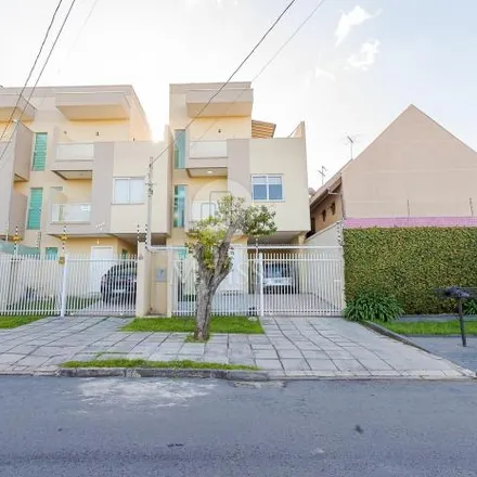 Buy this 3 bed house on Rua Paraíba 2066 in Guaíra, Curitiba - PR