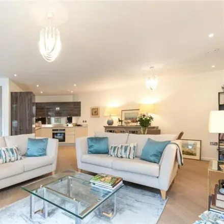 Buy this 2 bed apartment on Oasis Academy Putney in 184 Lower Richmond Road, London