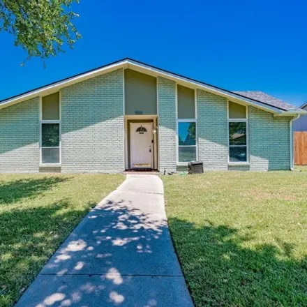 Buy this 3 bed house on 5550 Sagers Boulevard in The Colony, TX 75056