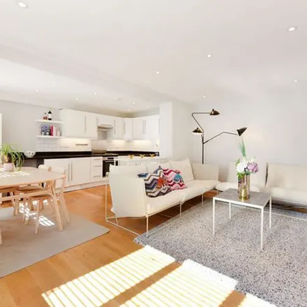 Rent this 4 bed apartment on Warren Mews in London, W1T 5PG