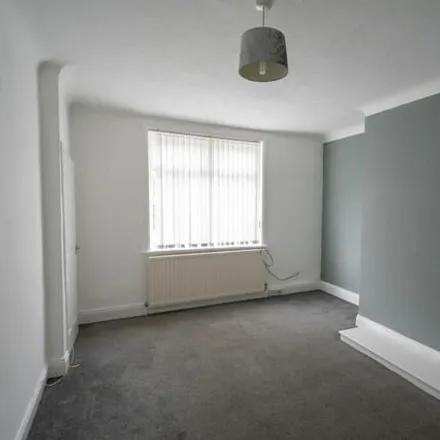Image 3 - Houghton Road, Hetton-le-Hole, DH5 9PJ, United Kingdom - Townhouse for rent