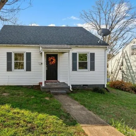 Buy this 2 bed house on 4814 Myrtle Street in Lynchburg, VA 24502