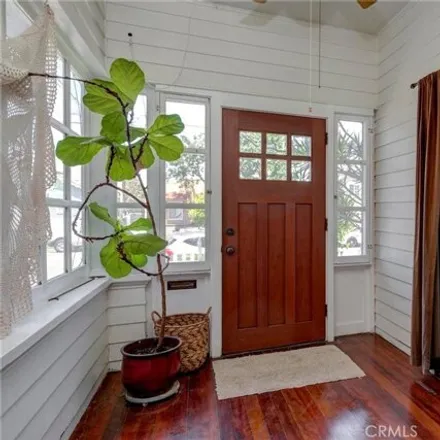 Image 3 - 571 West 17th Street, Los Angeles, CA 90731, USA - House for sale
