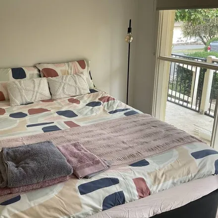 Rent this 2 bed townhouse on Mount Eliza VIC 3930