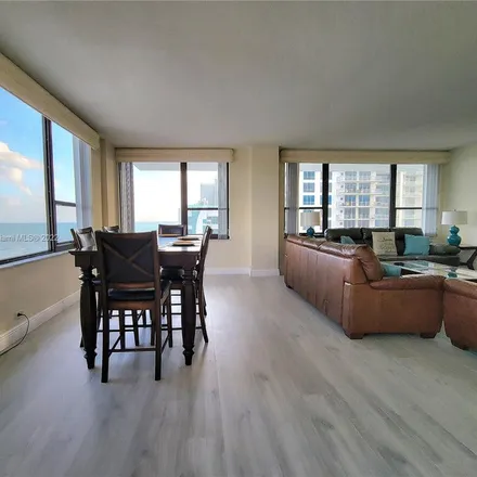Image 9 - 3443 South Ocean Drive, Beverly Beach, Hollywood, FL 33019, USA - Apartment for rent