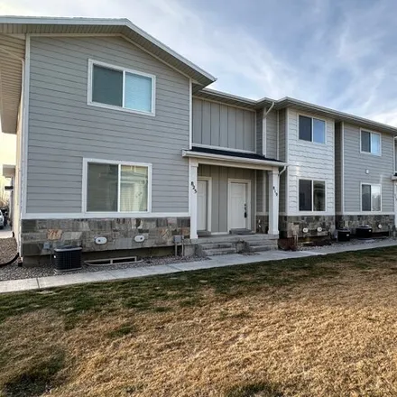 Buy this 3 bed house on 899 East Canyon Road in Sutro, Spanish Fork
