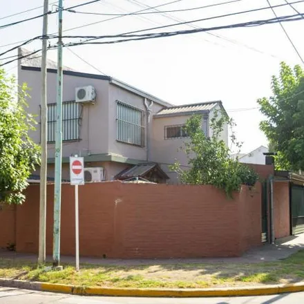 Buy this 2 bed house on Quintana 1100 in Adrogué, Argentina
