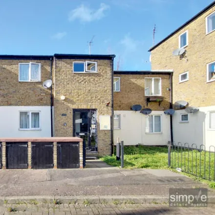 Buy this 1 bed apartment on unnamed road in London, UB3 4AZ
