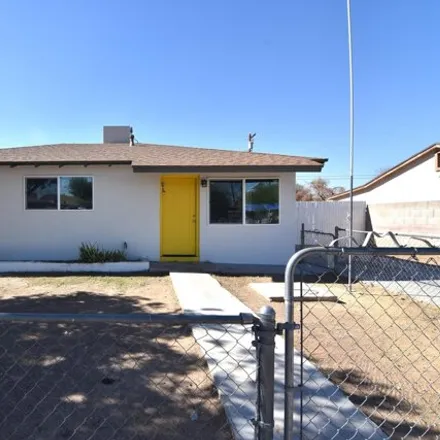 Buy this 3 bed house on 2314 North 39th Drive in Phoenix, AZ 85009