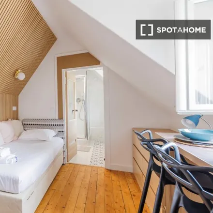 Image 4 - 18 Rue Dufrénoy, 75116 Paris, France - Apartment for rent