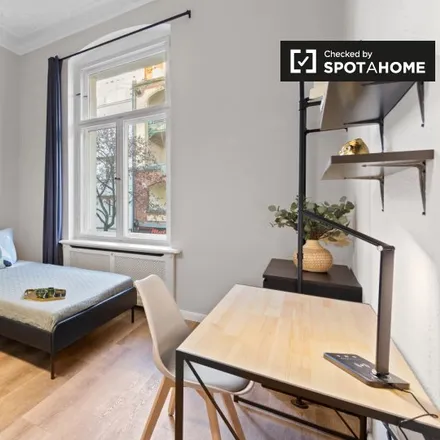 Rent this studio apartment on Grammophon-Salon-Schumacher in Eisenacher Straße 11, 10777 Berlin