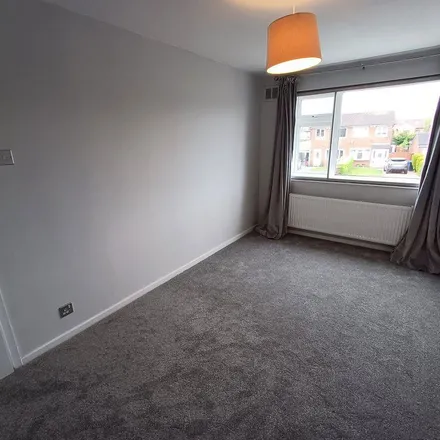 Image 7 - Roseacre Drive, Heald Green, SK8 3DY, United Kingdom - Apartment for rent