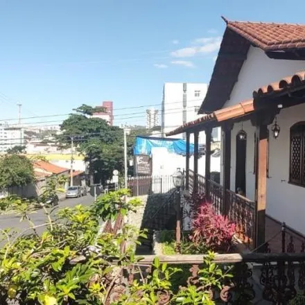 Rent this 4 bed house on Paróquia São Jorge in Rua Corcovado 425, Jardim América